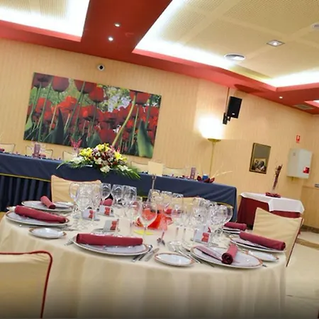 Hotel De 4*